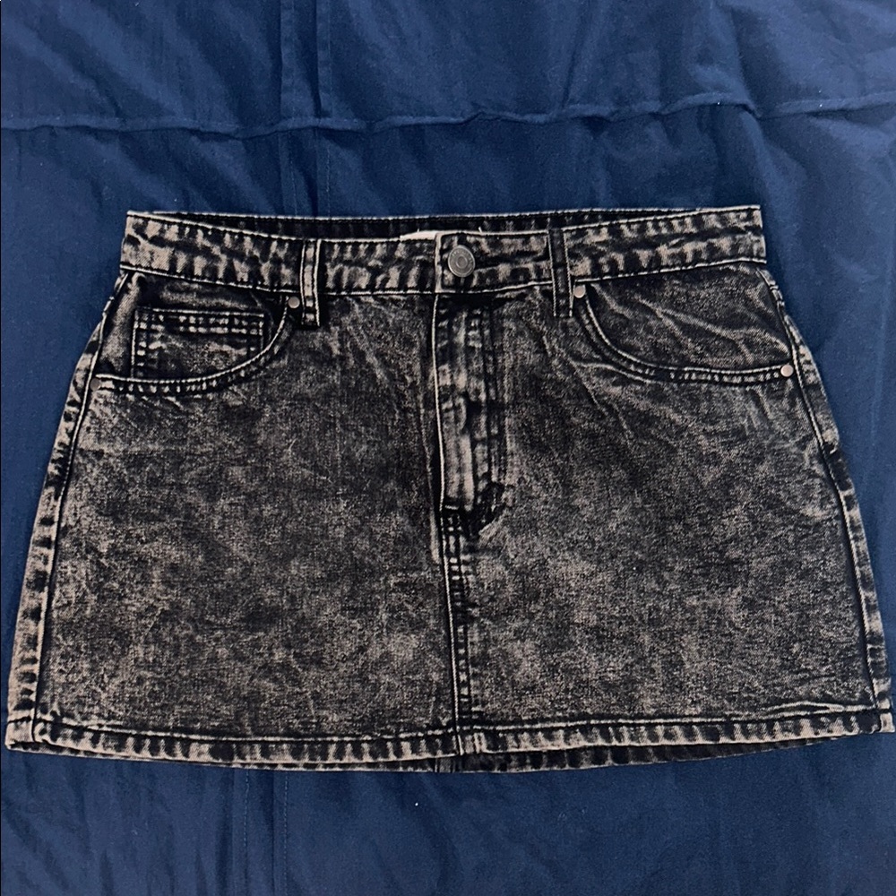 Black Demin Acid wash skirt